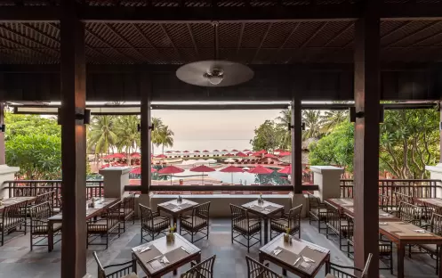 Khaolak Laguna The Oriental Restaurant 7